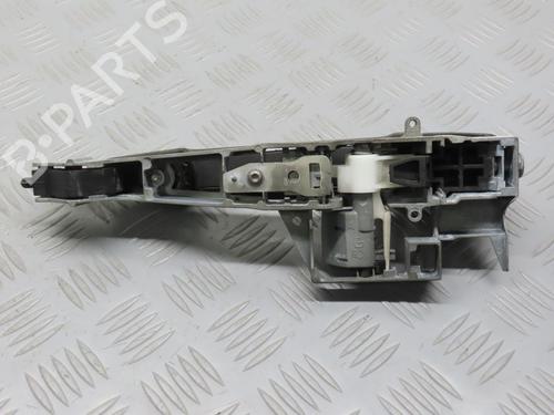 rear-left-exterior-door-handle-peugeot-3008-i-mpv-0u_-2009-2010-2011-2012-2013-2014-2015-2016-2017-31276390 main image