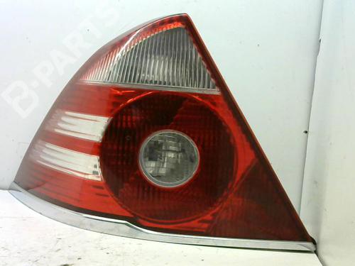 Used Left taillight FORD MONDEO III (B5Y) 2.0 16V TDDi / TDCi (115 hp) 9374547
