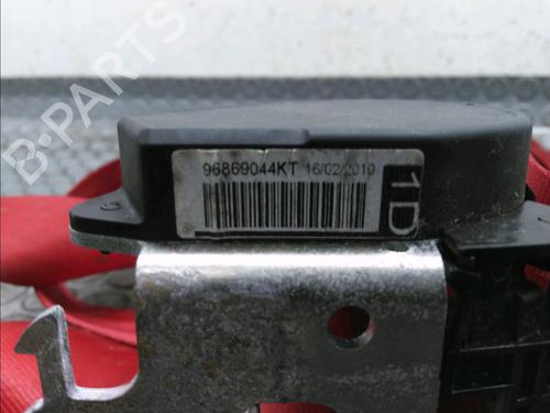 Used Front right seatbelt Front right seatbelt 17779951 17779951