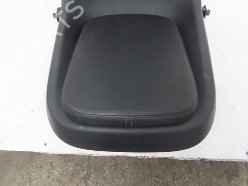 Used Right front seat Right front seat CITROËN AMI (9A_) Electric (9AZ2CA) (8 hp) 36483240 36483240
