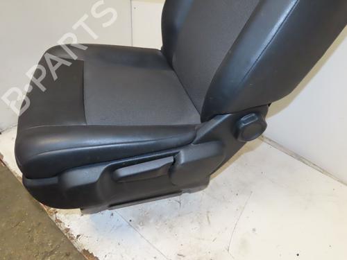 Left front seat PEUGEOT EXPERT Van (V_) 2.0 BlueHDi 180 | BP33769759C15 - Image 4