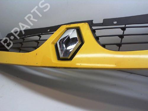 Used Grille RENAULT MASTER II Van (FD) 2.5 dCi (FD01, FD02, FD21, FD22, FD31, FD32, FD3Y, FD71,... (120 hp) 9373485