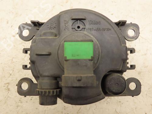 Used Right front fog light RENAULT SCÉNIC II (JM0/1_) 1.5 dCi (JM02, JM13) (101 hp) 9672240