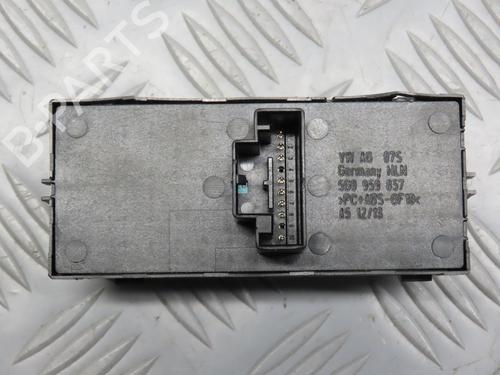Used Left front window switch SEAT LEON (5F1) 2.0 TDI (150 hp) 31030606