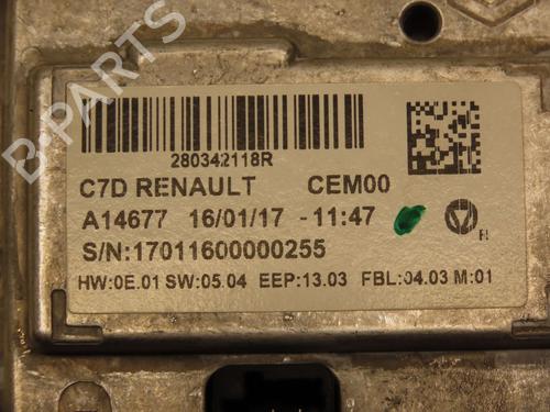 Used Display monitor RENAULT KADJAR (HA_, HL_) 1.2 TCe 130 (HLMR) (130 hp) 29319300