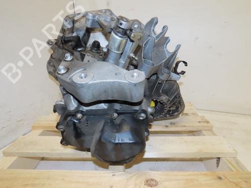 Used Gearbox OPEL CORSA E (X15) 1.4 (08, 68) (90 hp) 32099886