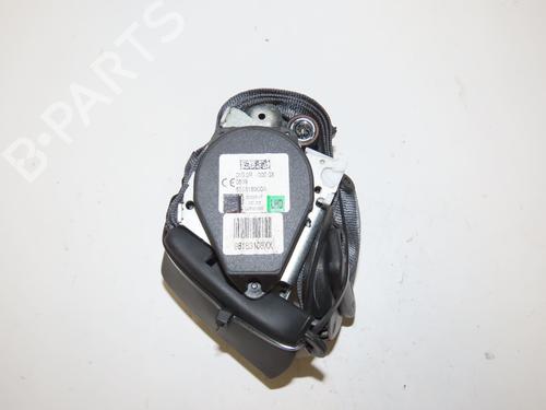 front-right-seatbelt-citroen-c3-iii-sx-2016-40204761 main image