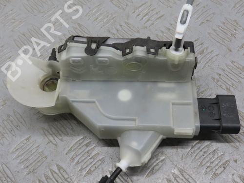 Venstre foran lås PEUGEOT 3008 II SUV (MC_, MR_, MJ_, M4_) 1.2 THP/ PureTech 130 (MRHNSM, MRHNSU, MRHNSJ, MRHNYW,... (131 hp) 25885724