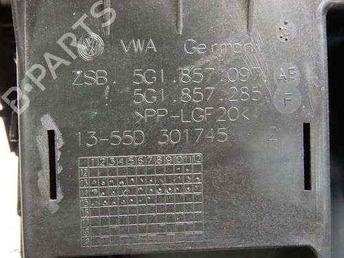 Handskerum VW GOLF VII (5G1, BQ1, BE1, BE2) 1.4 TSI (150 hp) 29963596