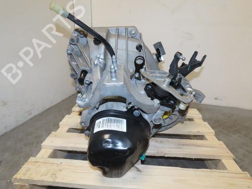 Used Gearbox DACIA SANDERO II TCe 90 (B8M1, B8MA, B8AC) (90 hp) 26310827