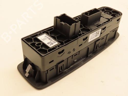 Left front window switch RENAULT MEGANE IV Hatchback (B9A/M/N_) 1.2 TCe 130 (B9MR) | BP29380273I27 