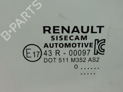 dr-rude-hjre-foran-renault-clio-v-b7_-2019-30447735 main image