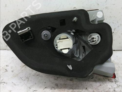 Right tailgate light PEUGEOT 308 SW II (LC_, LJ_, LR_, LX_, L4_) 1.6 HDi / BlueHDi 115 (LCBHXM, LCBHXT) | BP17782575C80 