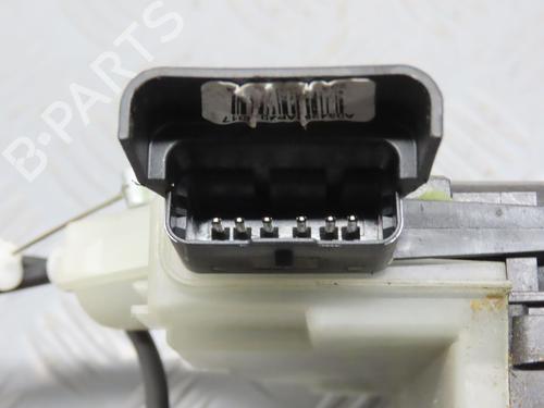 Front right lock CITROËN C4 CACTUS 1.2 THP 110 | BP17781421C97 