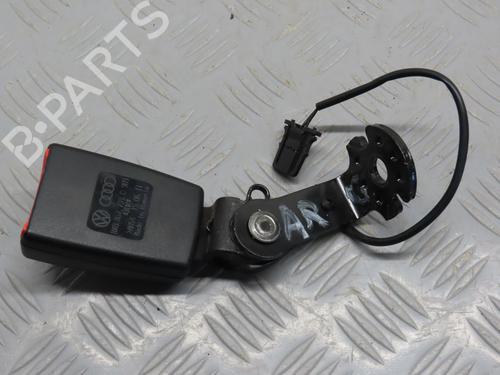 Used Seat buckle AUDI A1 (8X1, 8XK) 1.4 TFSI (122 hp) 18104251