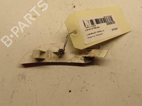 Used Rear bumper left light Rear bumper left light CHEVROLET SPARK (M300) 1.0 (68 hp) 34409391 34409391