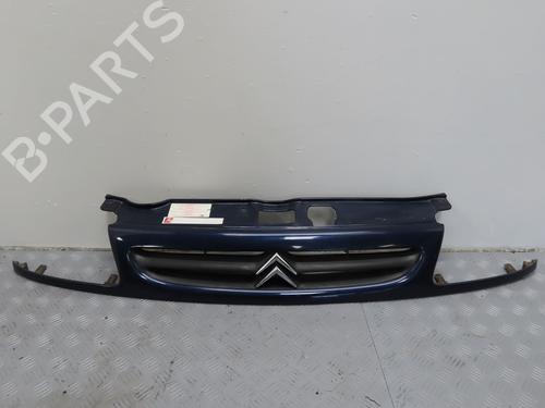 Used Grille CITROËN SAXO (S0, S1) 1.4 VTS (75 hp) 17780460