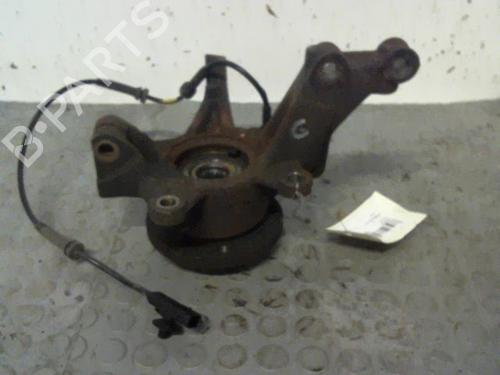 left-front-steering-knuckle-dacia-sandero-ii-15-dci-400155389r-2012-9378700 main image