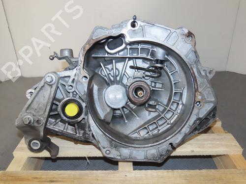 Used Gearbox OPEL CORSA D (S07) 1.3 CDTI (L08, L68) (75 hp) 17777215