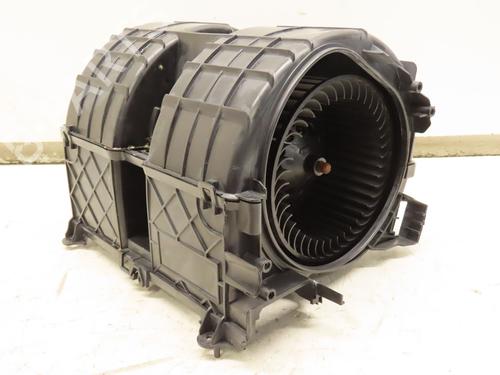 Heater blower motor RENAULT TRAFIC III Van (FG_) 2.0 dCi 110 (FGMW) | BP29294472M62 