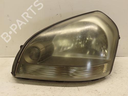 Left headlight HYUNDAI TUCSON (JM) 2.0 CRDi | BP28082123C28 
