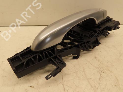 Used Rear left exterior door handle FIAT 500X (334_) 1.6 D Multijet (334AXA1B, 334AXA11) (120 hp) 30189222
