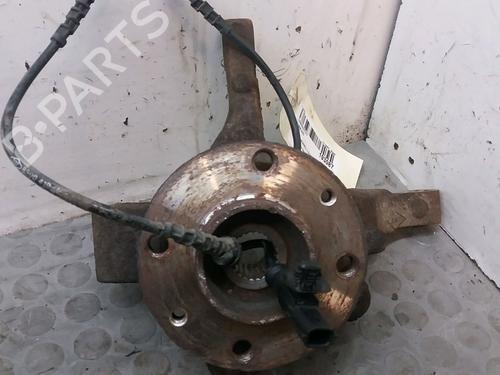 Used Right front steering knuckle DACIA SANDERO 1.5 dCi (68 hp) 9378357
