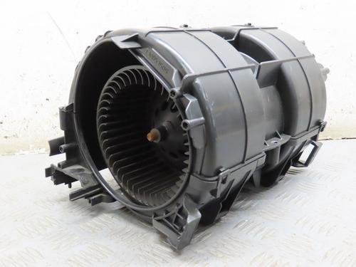 Heater blower motor RENAULT SCÉNIC III (JZ0/1_) 1.5 dCi | BP27187679M62
