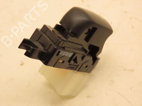 Right rear window switch RENAULT KADJAR (HA_, HL_) 1.2 TCe 130 (HLMR) | BP29643782I28 