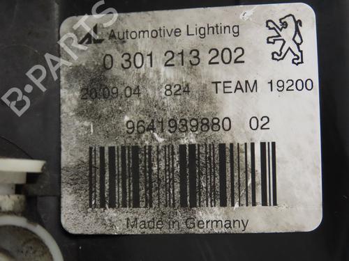Right headlight PEUGEOT 407 SW (6E_, 6D_) 3.0 | BP18452237C29