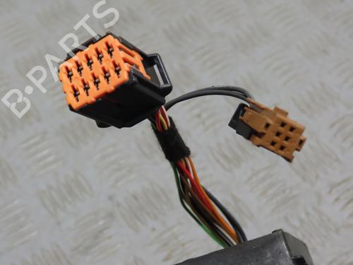 Used Right mirror PEUGEOT 308 II (LB_, LP_, LW_, LH_, L3_) 1.6 BlueHDi 120 (120 hp) 26657357