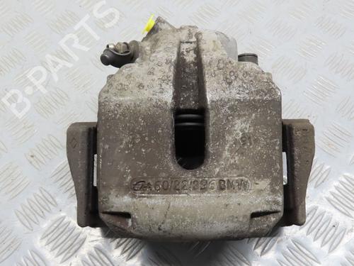 Used Right front brake caliper BMW 5 (E39) 525 i (192 hp) 22524905