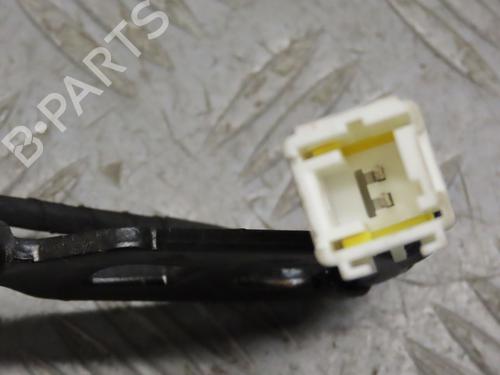 Seat buckle PEUGEOT 3008 II SUV (MC_, MR_, MJ_, M4_) 1.2 THP/ PureTech 130 (MRHNSM, MRHNSU, MRHNSJ, MRHNYW,... | BP25885714I32