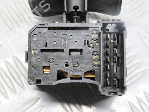 Used Steering column stalk DACIA LOGAN (LS_) 1.5 dCi (LS0W) (86 hp) 9388486