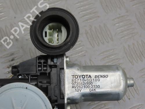 Used Front right window mechanism Front right window mechanism TOYOTA YARIS (_P9_) 1.4 D-4D (NLP90_, NLP90R) (90 hp) 27488615 27488615