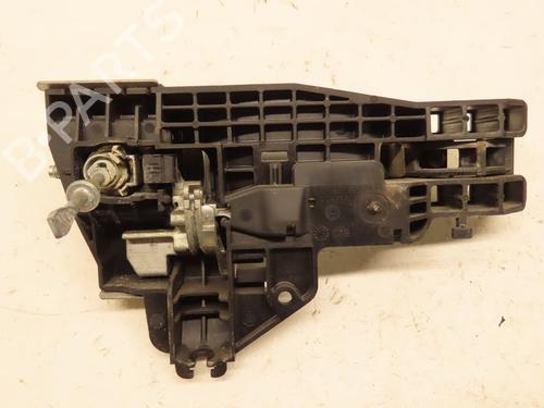 front-left-exterior-door-handle-audi-tt-8j3-2006-2007-2008-2009-2010-2011-2012-2013-2014-2015-28685392 main image