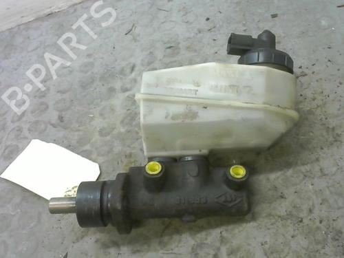 Used Brake master cylinder RENAULT MEGANE I (BA0/1_) 1.6 e (BA0F, BA0S) (90 hp) 23154563