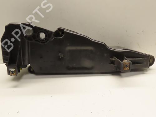 AdBlue-tank PEUGEOT 208 I (CA_, CC_) 1.6 HDi (114 hp) 32873222