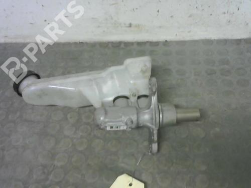 Used Brake master cylinder MERCEDES-BENZ CLA Coupe (C117) CLA 200 CDI (117.301) (136 hp) 9376332