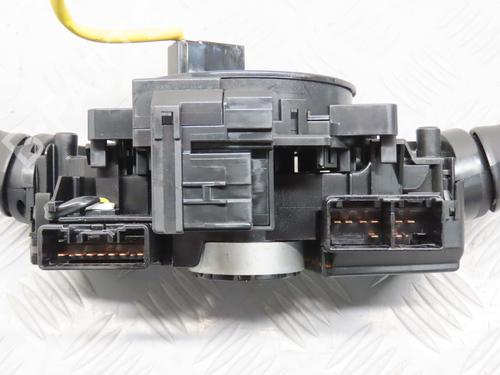 Steering column stalk TOYOTA YARIS (_P9_) 1.4 D-4D (NLP90_, NLP90R) | BP17779456I23 
