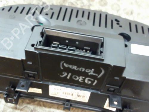 Cockpit VW TOURAN (1T1, 1T2) 1.9 TDI | BP23154794C47 