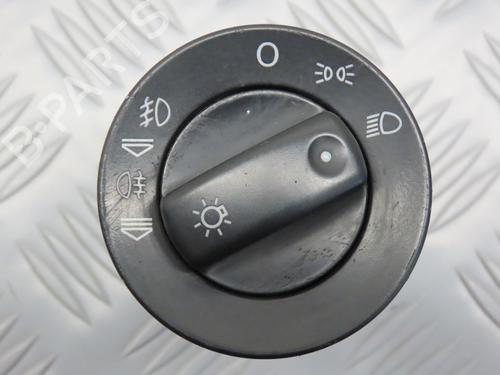 Used Headlight switch AUDI A4 B7 Avant (8ED) 2.0 TDI 16V (140 hp) 9379145