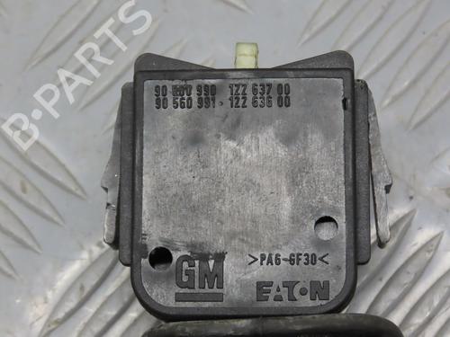 Used Headlight switch OPEL ZAFIRA A MPV (T98) 1.8 16V (F75) (125 hp) 17779609