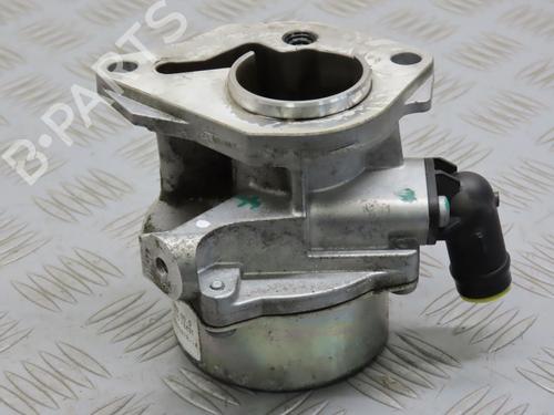 Used Vacuum pump RENAULT KADJAR (HA_, HL_) 1.5 BLUE dCi 115 (HLA6) (116 hp) 21226977