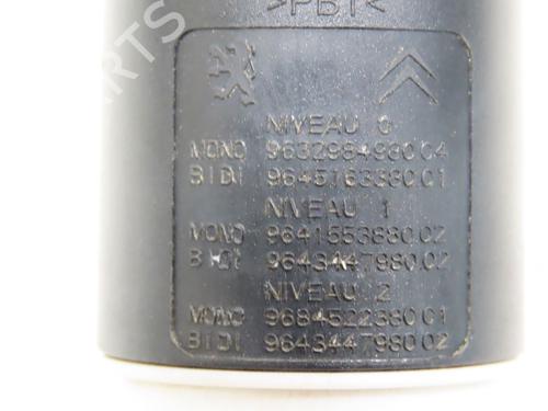 washer-pump-renault-megane-iv-hatchback-b9amn_-2015-29380311 main image