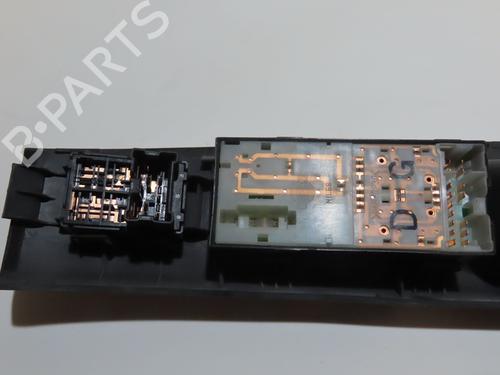 left-front-window-switch-nissan-350z-coupe-z33-2002-2003-2004-2005-2006-2007-2008-2009-31843664 main image