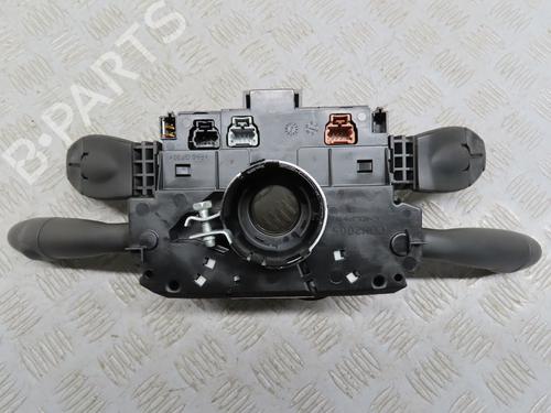 Steering column stalk PEUGEOT PARTNER Tepee 1.6 HDi 90 | BP26668937I23