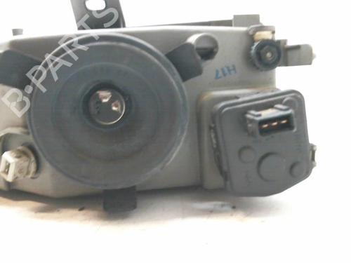 Right headlight FIAT PUNTO (176_) 60 1.2 (176AP, 176AR, 176AQ, 176BB) | BP23155590C29 