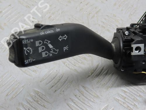 Used Steering column stalk VW GOLF VI (5K1) 1.6 TDI (105 hp) 19639268