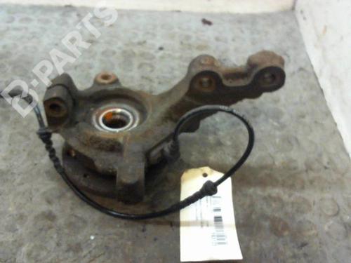 Højre Styrespindel Lejehus RENAULT TWINGO II (CN0_) 1.2 16V (CN0K, CN0V, CN0A) (76 hp) 9379563